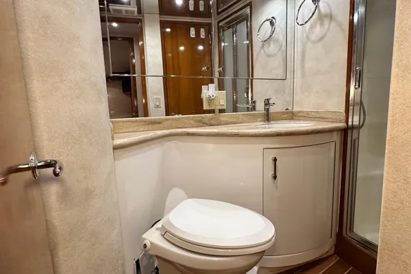 Hatteras 50 Convertible Sportfish image