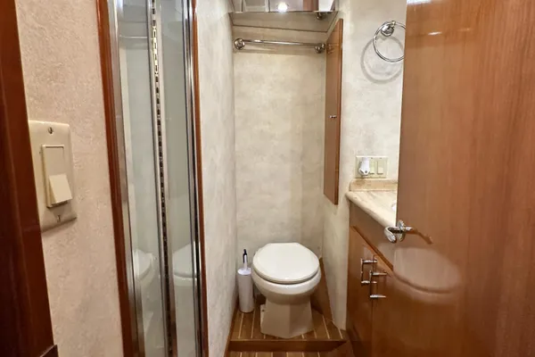 Hatteras 50 Convertible Sportfish image