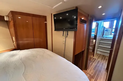 Hatteras 50 Convertible Sportfish image