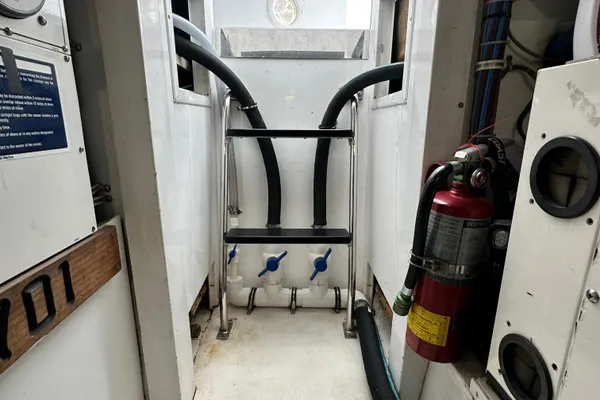 Hatteras 50 Convertible Sportfish image