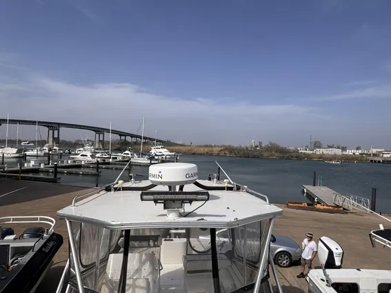 Contender 35 Express Side Console image