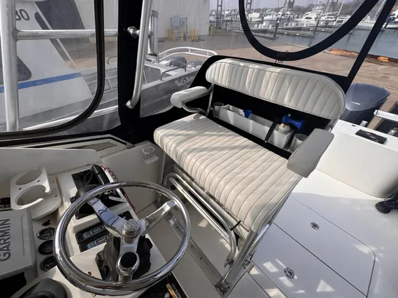 Contender 35 Express Side Console image