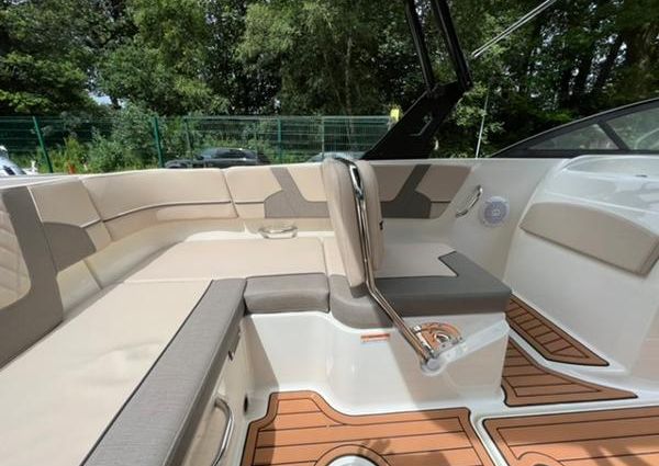 Bayliner VR6-BOWRIDER image