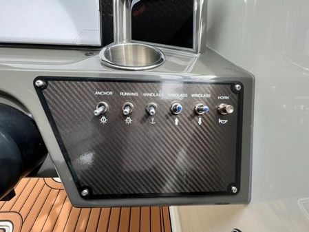 Bayliner VR6 Bowrider image