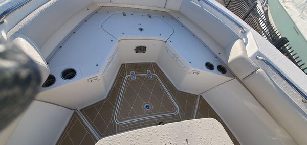 Boston Whaler 250 Outrage image