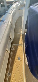 Boston Whaler 250 Outrage image