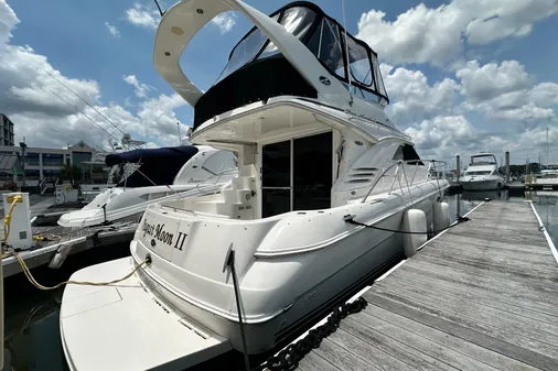 Sea Ray 400 Sedan Bridge image
