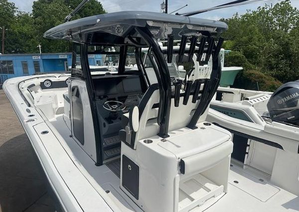 Tidewater 320-CC-ADVENTURE image