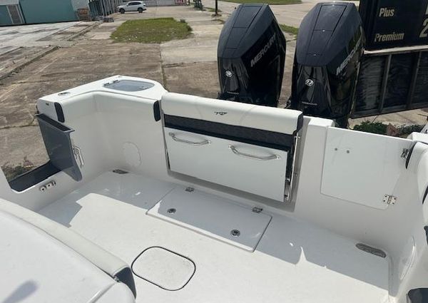 Tidewater 320-CC-ADVENTURE image