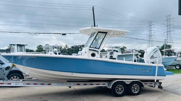 Robalo 266 Cayman 