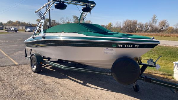 Four Winns 200 Horizon
