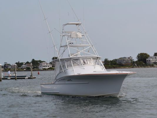 Custom Carolina By Lohr 43 Express - main image