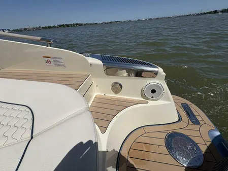 Chris-Craft Launch 31 GT image