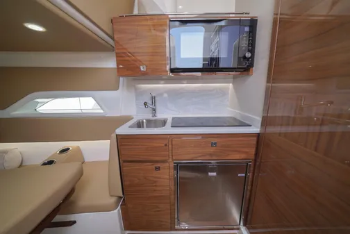 Valhalla Boatworks V-46 image