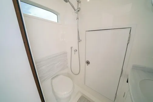 Valhalla Boatworks V-46 image