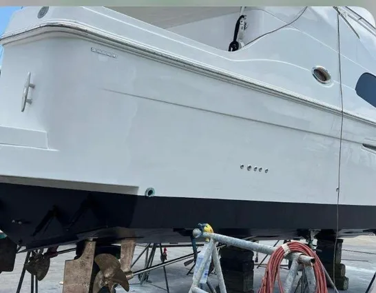 Carver 41 Cockpit Motor Yacht image