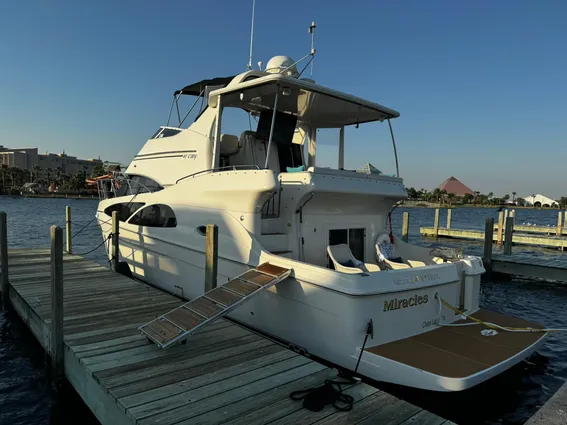 Carver 41 Cockpit Motor Yacht image