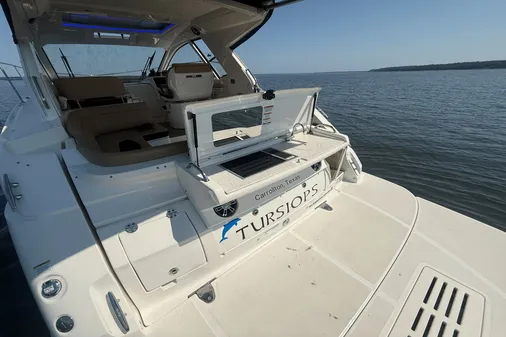 Sea Ray 350 Sundancer Coupe image