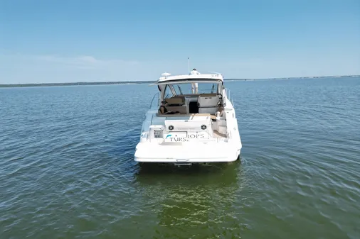 Sea Ray 350 Sundancer Coupe image