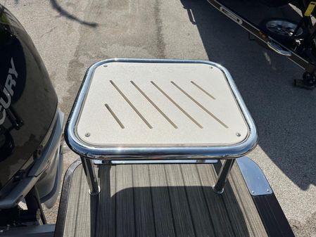 Harris 230-SOLSTICE image