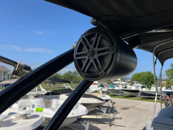 Harris 230-SOLSTICE image