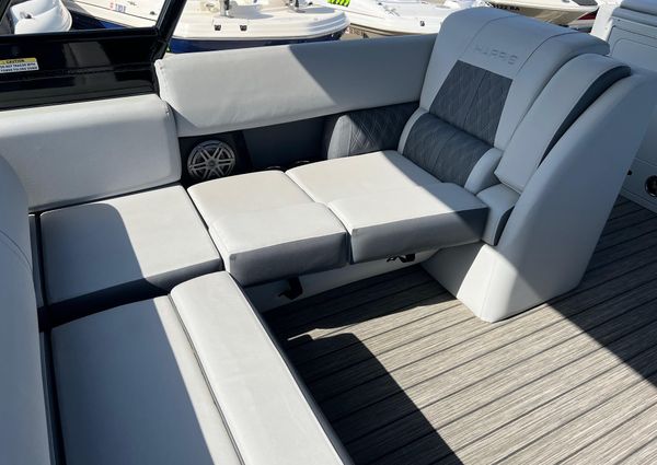 Harris 230-SOLSTICE image