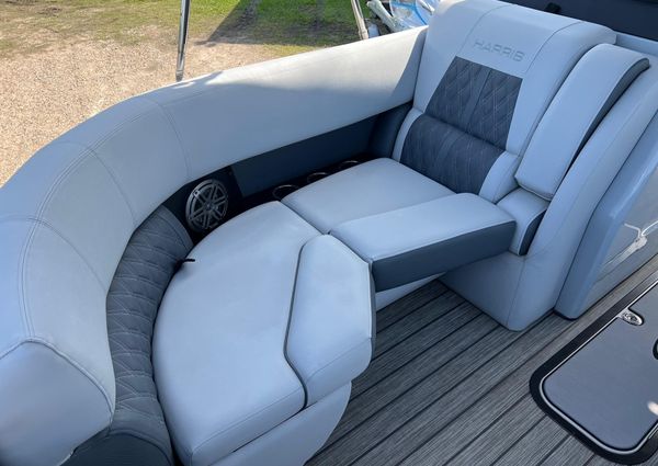 Harris 230-SOLSTICE image