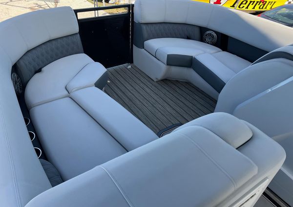 Harris 230-SOLSTICE image