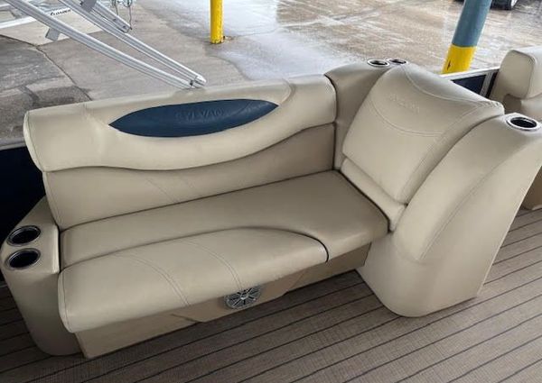 Sylvan MIRAGE-CRUISE-8524-ENTERTAINER-LE image