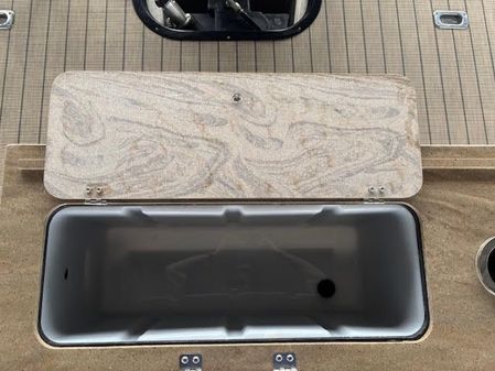 Sylvan MIRAGE-CRUISE-8524-ENTERTAINER-LE image