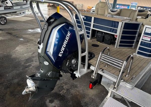 Sylvan MIRAGE-CRUISE-8524-ENTERTAINER-LE image