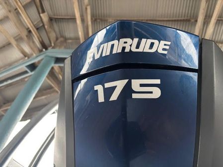 Sylvan MIRAGE-CRUISE-8524-ENTERTAINER-LE image