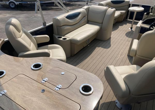 Sylvan MIRAGE-CRUISE-8524-ENTERTAINER-LE image