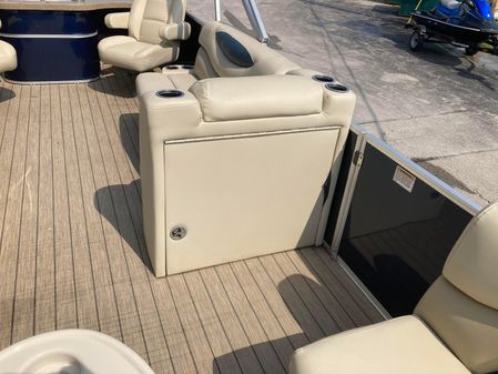 Sylvan MIRAGE-CRUISE-8524-ENTERTAINER-LE image