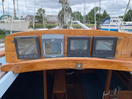 Sloop SEEKER-31 image