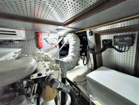 Trader 54 SUN DECK image