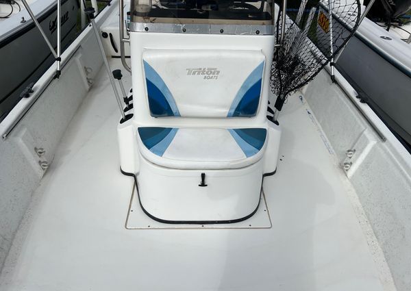 Triton 23-TUNNEL image