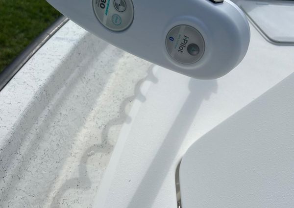 Triton 23-TUNNEL image