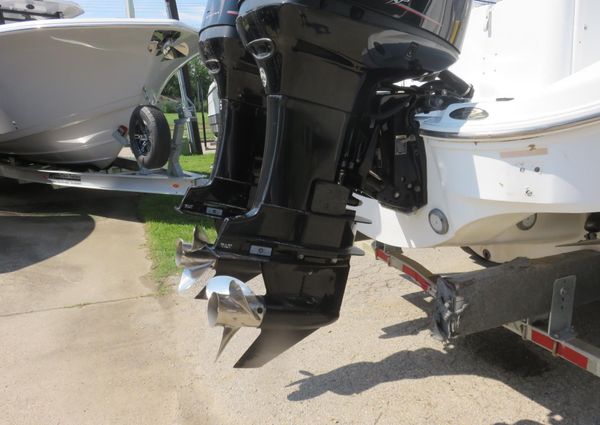 Baja 340-ISLANDER-OUTBOARD image