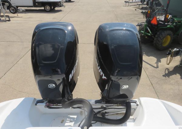 Baja 340-ISLANDER-OUTBOARD image