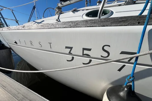 Beneteau FIRST-35S7 image