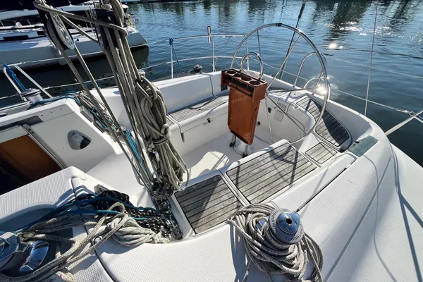 Beneteau FIRST-35S7 image