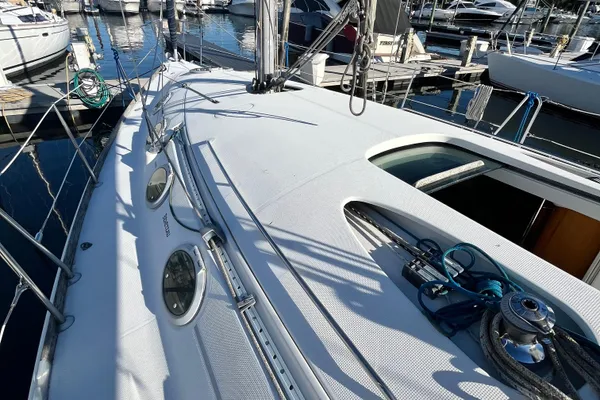 Beneteau FIRST-35S7 image