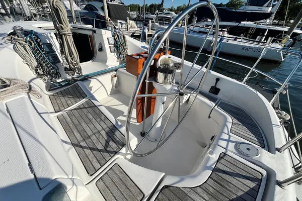 Beneteau FIRST-35S7 image