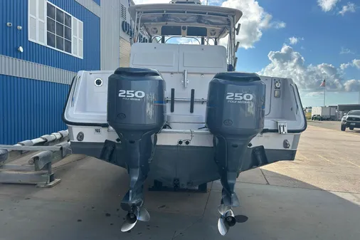 Grady-White Express 330 image