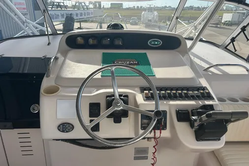 Grady-White Express 330 image