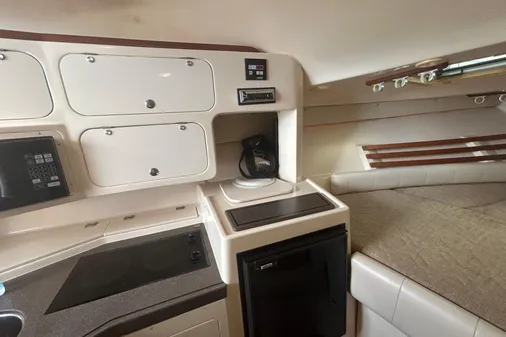 Grady-White Express 330 image