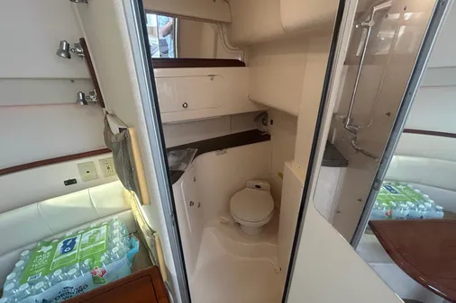 Grady-White Express 330 image