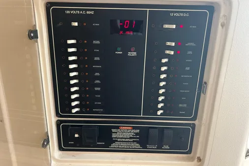 Grady-White Express 330 image