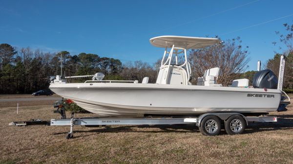 Skeeter SX2550 Family Fish Bay Boat 